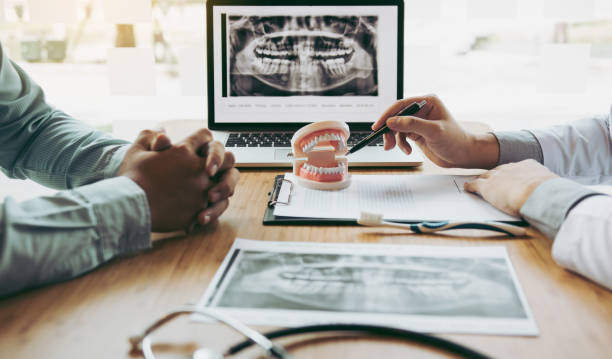 Best Weekend Emergency Dentist in Three Oaks, MI